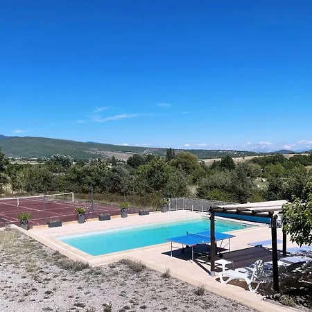 Mas Provencal Avec Piscine Et Tennis ヴィラ